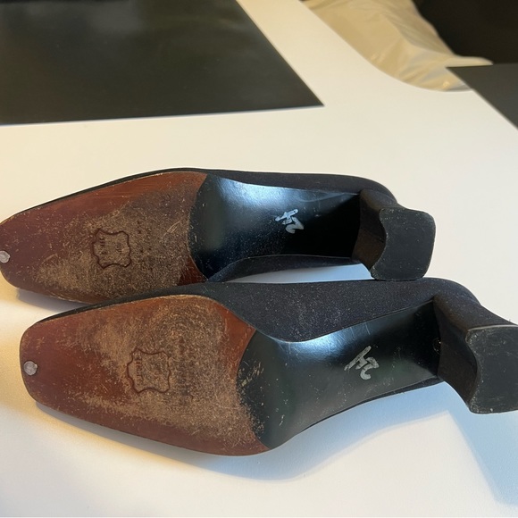 Vintage Stuart Weitzman Heels - Picture 2 of 7